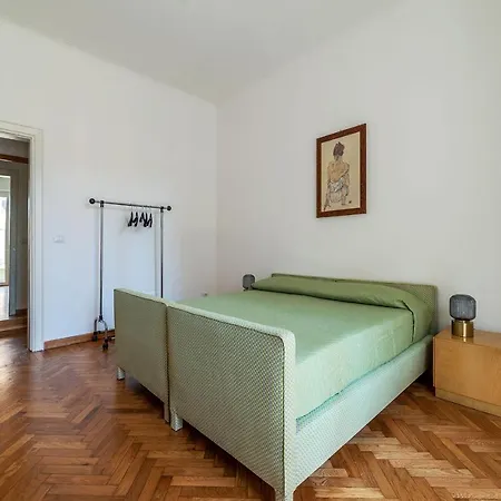 Sapienza & Borghese Comfy